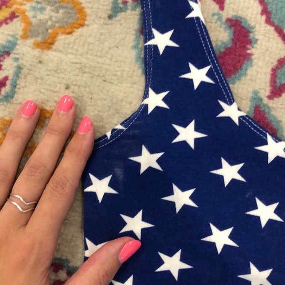 HOLD - Picture 2 of 4